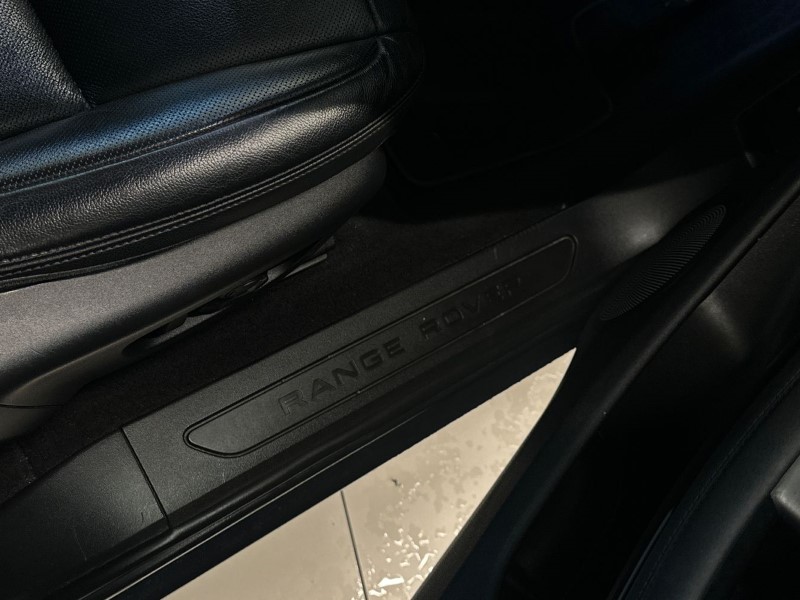 2019 (69) LAND ROVER RANGE ROVER EVOQUE 2.0 D180 SE 5dr Auto 5042416