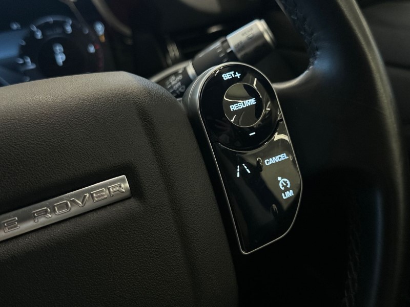 2019 (69) LAND ROVER RANGE ROVER EVOQUE 2.0 D180 SE 5dr Auto 5042407