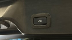 2019 (69) LAND ROVER RANGE ROVER EVOQUE 2.0 D180 SE 5dr Auto 5042418