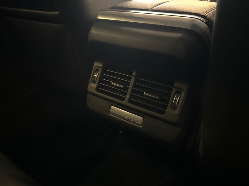 2019 (69) LAND ROVER RANGE ROVER EVOQUE 2.0 D180 SE 5dr Auto 5042398