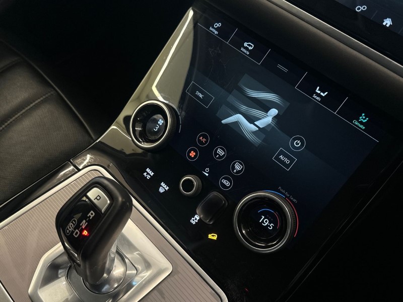 2019 (69) LAND ROVER RANGE ROVER EVOQUE 2.0 D180 SE 5dr Auto 5042410