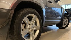 2021 (21) LAND ROVER DEFENDER 3.0 D250 SE 90 3dr Auto 5060406