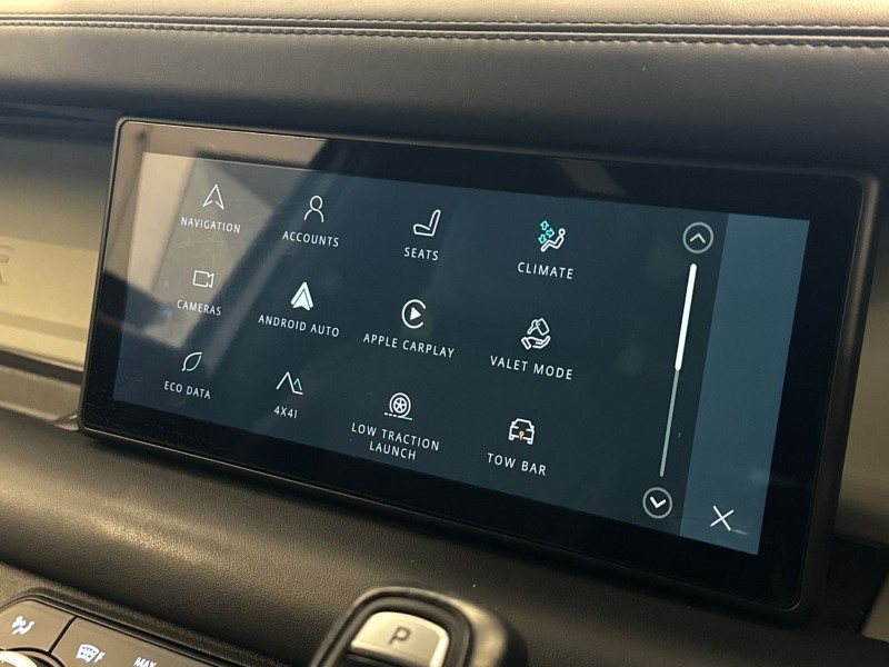 2021 (21) LAND ROVER DEFENDER 3.0 D250 SE 90 3dr Auto 5060389