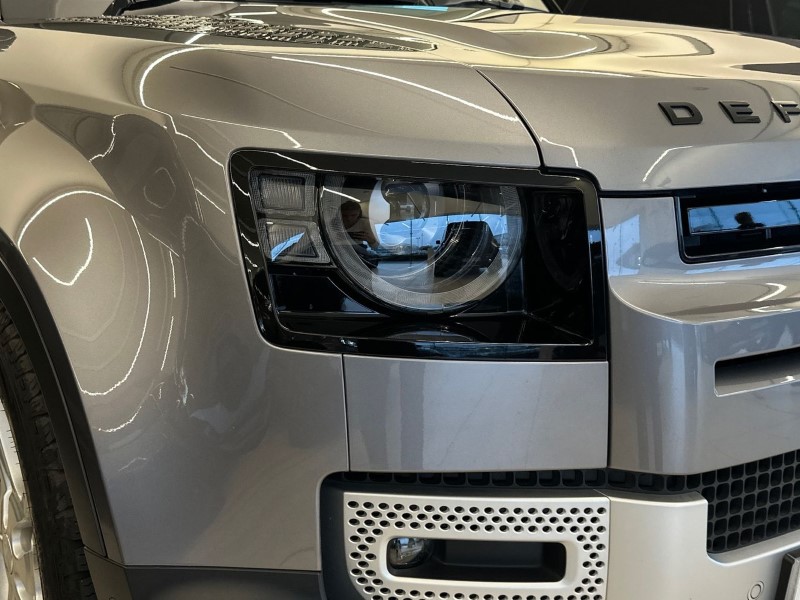 2021 (21) LAND ROVER DEFENDER 3.0 D250 SE 90 3dr Auto 5060376