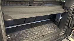 2021 (21) LAND ROVER DEFENDER 3.0 D250 SE 90 3dr Auto 5060398