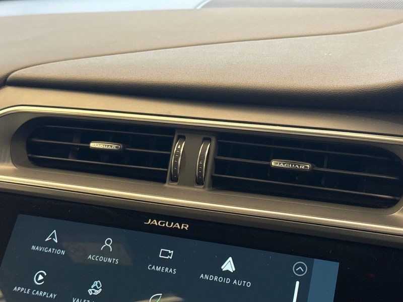 2021 (71) JAGUAR I-PACE 294kW EV400 HSE Black 90kWh 5dr Auto 11kW Charger 5017715