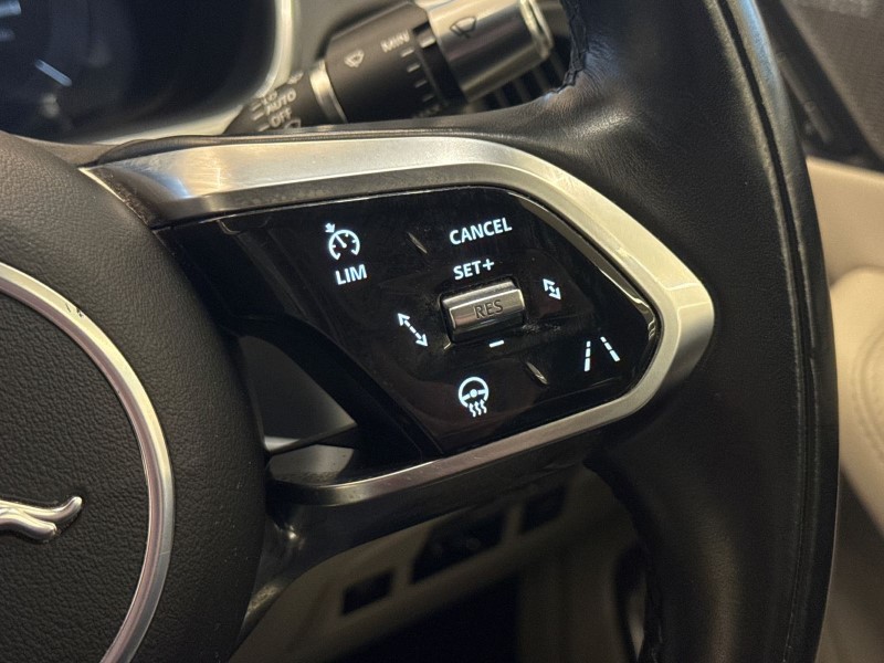 2021 (71) JAGUAR I-PACE 294kW EV400 HSE Black 90kWh 5dr Auto 11kW Charger 5017709