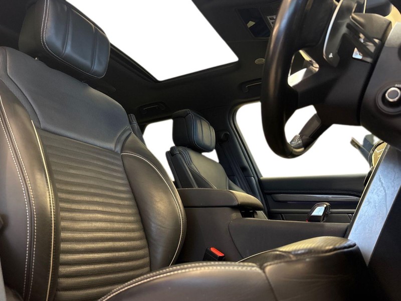 2022 (72) LAND ROVER DISCOVERY 3.0 D300 Metropolitan Edition 5dr Auto 5043302