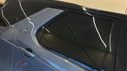 2022 (72) LAND ROVER DISCOVERY 3.0 D300 Metropolitan Edition 5dr Auto 5043326