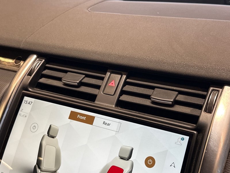 2022 (72) LAND ROVER DISCOVERY 3.0 D300 Metropolitan Edition 5dr Auto 5043311