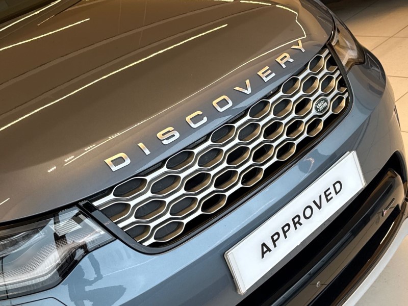 2022 (72) LAND ROVER DISCOVERY 3.0 D300 Metropolitan Edition 5dr Auto 5043318