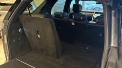 2022 (72) LAND ROVER DISCOVERY 3.0 D300 Metropolitan Edition 5dr Auto 5043327