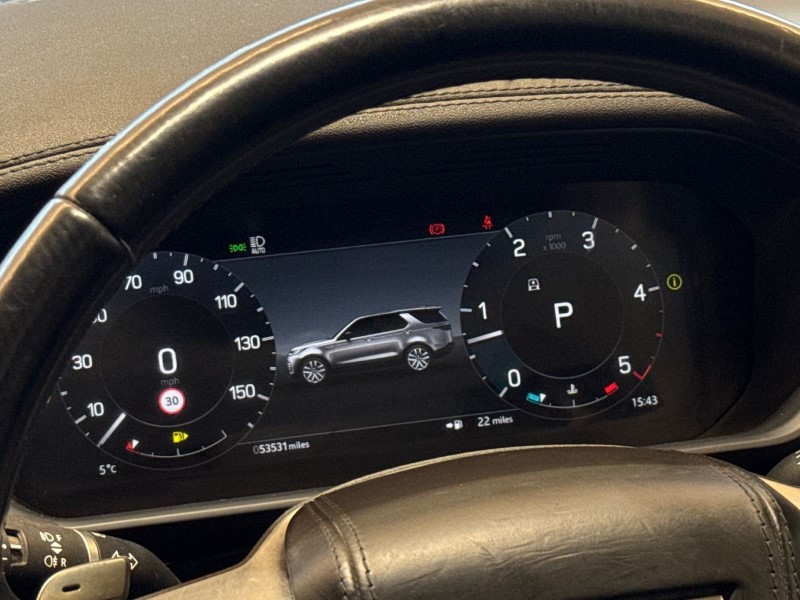 2022 (72) LAND ROVER DISCOVERY 3.0 D300 Metropolitan Edition 5dr Auto 5043292