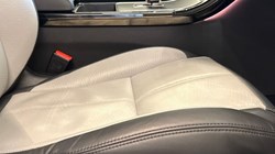 2024 (74) LAND ROVER RANGE ROVER VELAR 2.0 P400e Dynamic HSE 5dr Auto 5015534