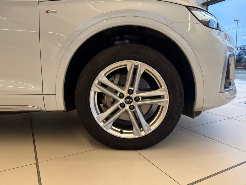 2021 (21) AUDI Q5 40 TDI Quattro S Line 5dr S Tronic 5019961