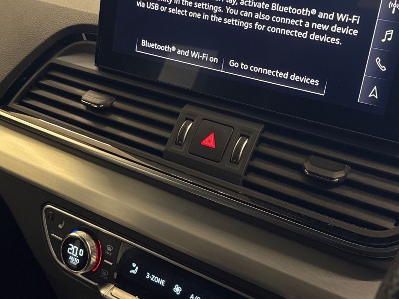 2021 (21) AUDI Q5 40 TDI Quattro S Line 5dr S Tronic 5019987