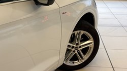 2021 (21) AUDI Q5 40 TDI Quattro S Line 5dr S Tronic 5020000
