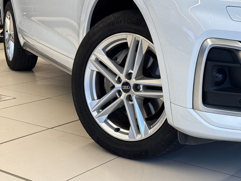 2021 (21) AUDI Q5 40 TDI Quattro S Line 5dr S Tronic 5019995