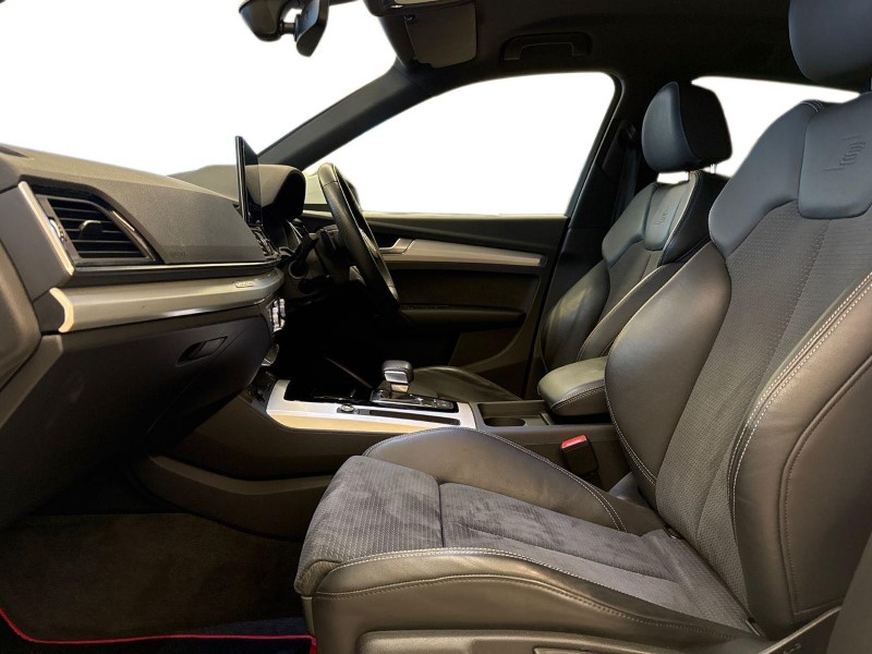 2021 (21) AUDI Q5 40 TDI Quattro S Line 5dr S Tronic 5019956