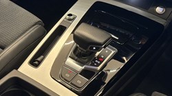 2021 (21) AUDI Q5 40 TDI Quattro S Line 5dr S Tronic 5019966