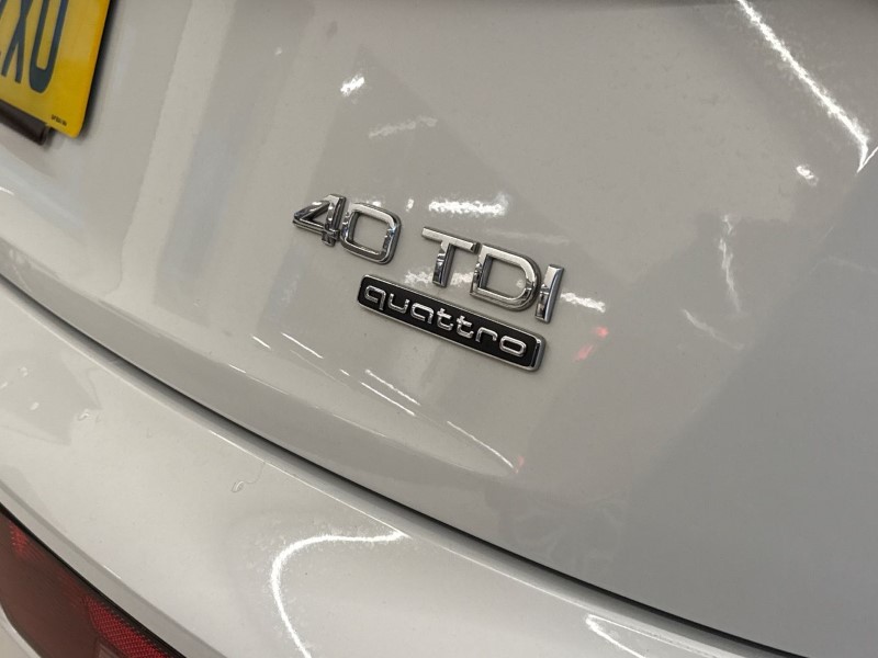 2021 (21) AUDI Q5 40 TDI Quattro S Line 5dr S Tronic 5019997
