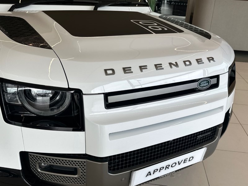 2022 (72) LAND ROVER DEFENDER 3.0 D250 X-Dynamic HSE 90 3dr Auto 5115606