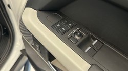 2022 (72) LAND ROVER DEFENDER 3.0 D250 X-Dynamic HSE 90 3dr Auto 5115587