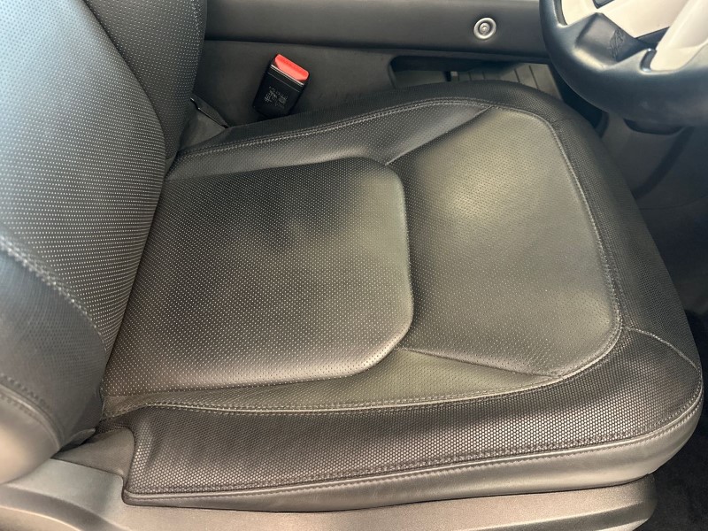 2022 (72) LAND ROVER DEFENDER 3.0 D250 X-Dynamic HSE 90 3dr Auto 5115589