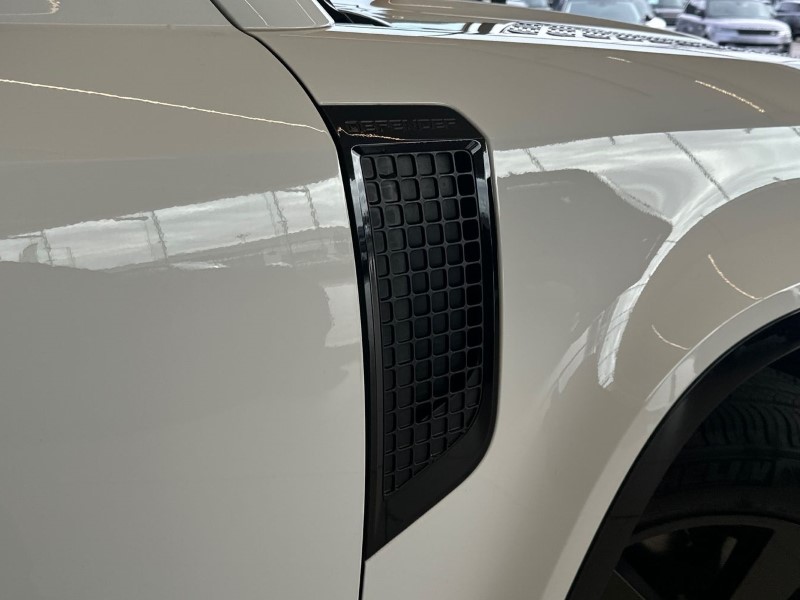 2022 (72) LAND ROVER DEFENDER 3.0 D250 X-Dynamic HSE 90 3dr Auto 5115583