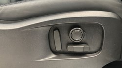 2022 (72) LAND ROVER DEFENDER 3.0 D250 X-Dynamic HSE 90 3dr Auto 5115588