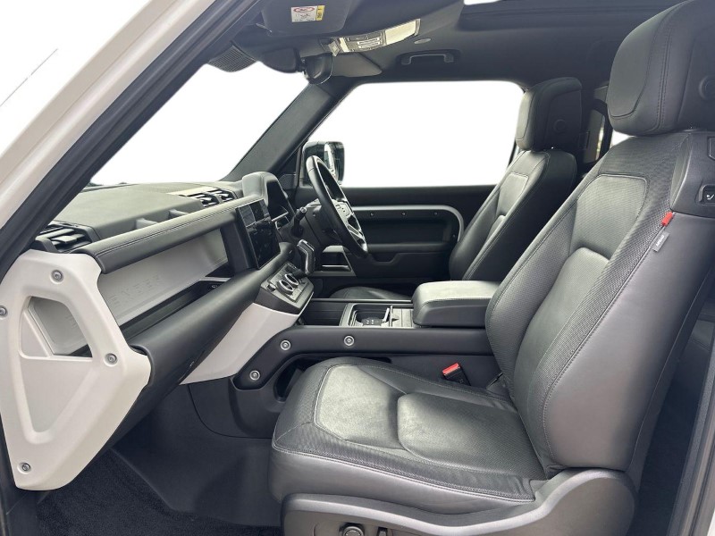 2022 (72) LAND ROVER DEFENDER 3.0 D250 X-Dynamic HSE 90 3dr Auto 5202365
