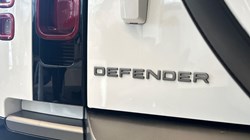 2022 (72) LAND ROVER DEFENDER 3.0 D250 X-Dynamic HSE 90 3dr Auto 5202408