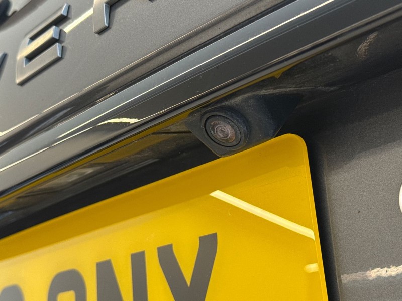 2019 (19) LAND ROVER DISCOVERY SPORT 2.0 Si4 240 HSE 5dr Auto 5093765