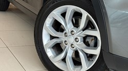 2019 (19) LAND ROVER DISCOVERY SPORT 2.0 Si4 240 HSE 5dr Auto 5093768