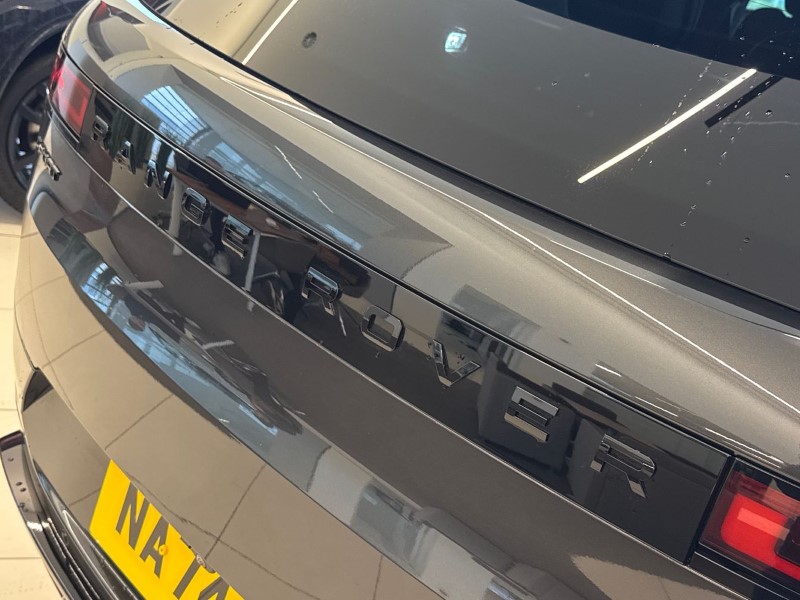 2025 (74) LAND ROVER RANGE ROVER SPORT 3.0 D250 Edition 5dr Auto 5054729