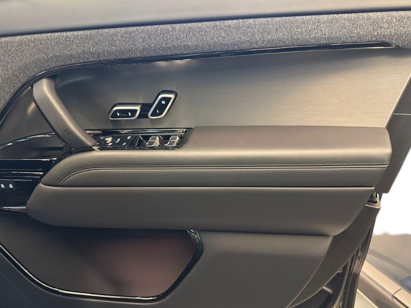 2025 (74) LAND ROVER RANGE ROVER SPORT 3.0 D250 Edition 5dr Auto 5054707