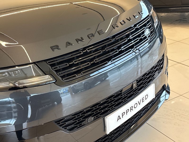 2025 (74) LAND ROVER RANGE ROVER SPORT 3.0 D250 Edition 5dr Auto 5054727