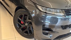 2025 (74) LAND ROVER RANGE ROVER SPORT 3.0 D250 Edition 5dr Auto 5054726