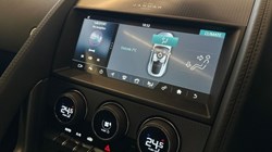 2020 (70) JAGUAR F-TYPE 2.0 P300 R-Dynamic 2dr Auto 5038184
