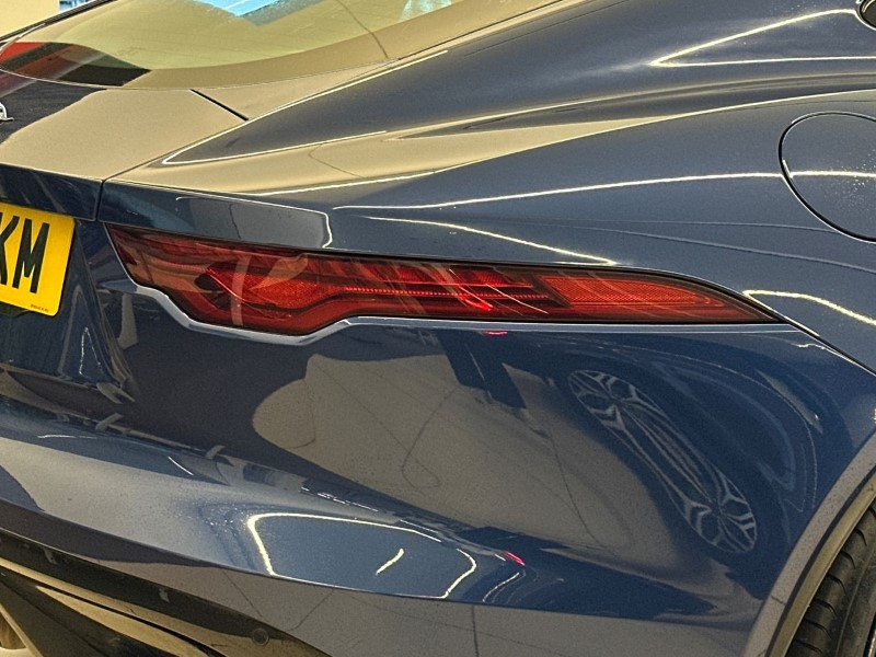 2020 (70) JAGUAR F-TYPE 2.0 P300 R-Dynamic 2dr Auto 5038198