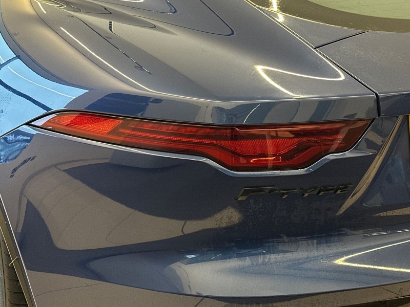 2020 (70) JAGUAR F-TYPE 2.0 P300 R-Dynamic 2dr Auto 5038172