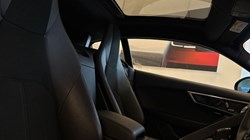 2020 (70) JAGUAR F-TYPE 2.0 P300 R-Dynamic 2dr Auto 5038174
