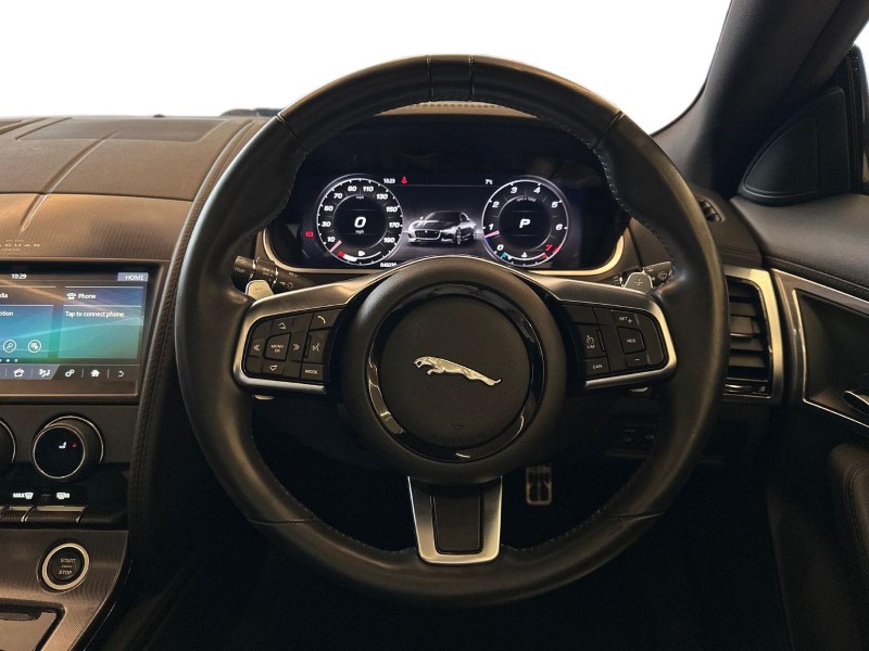 2020 (70) JAGUAR F-TYPE 2.0 P300 R-Dynamic 2dr Auto 5038168