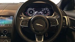2020 (70) JAGUAR F-TYPE 2.0 P300 R-Dynamic 2dr Auto 5038168