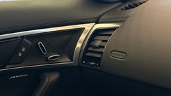 2020 (70) JAGUAR F-TYPE 2.0 P300 R-Dynamic 2dr Auto 5038171