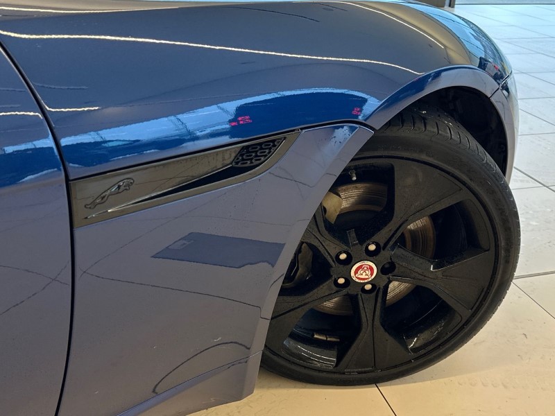 2020 (70) JAGUAR F-TYPE 2.0 P300 R-Dynamic 2dr Auto 5038200