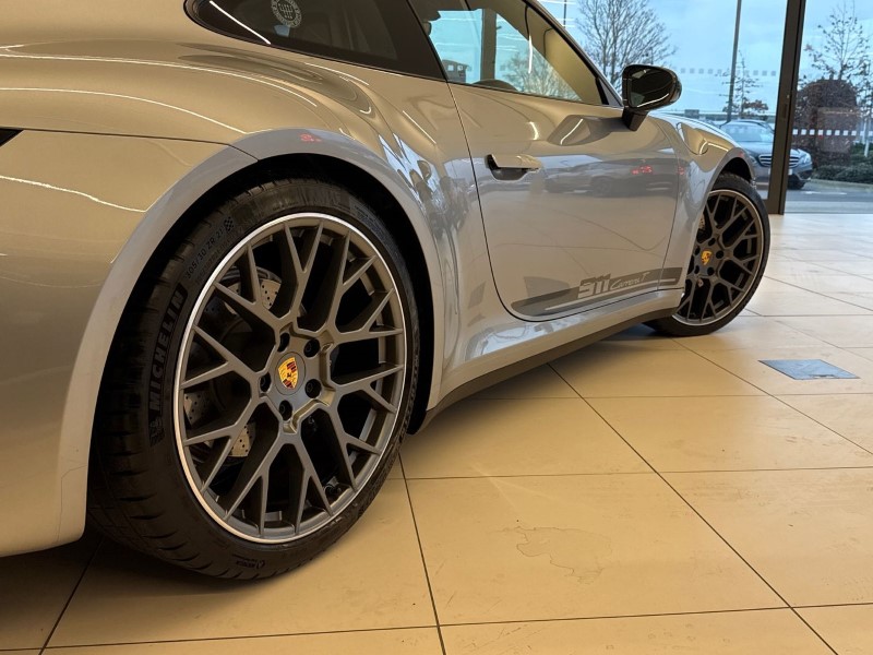 2024 (24) PORSCHE 911 T 2dr 5019700