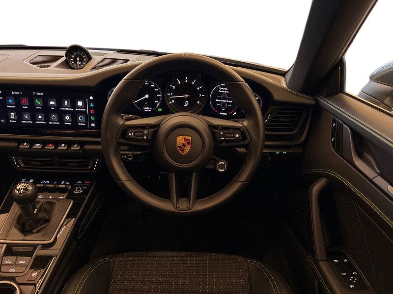 2024 (24) PORSCHE 911 T 2dr 5019670