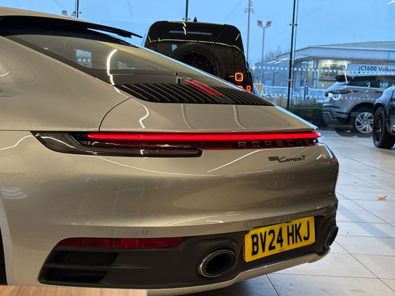2024 (24) PORSCHE 911 T 2dr 5019708