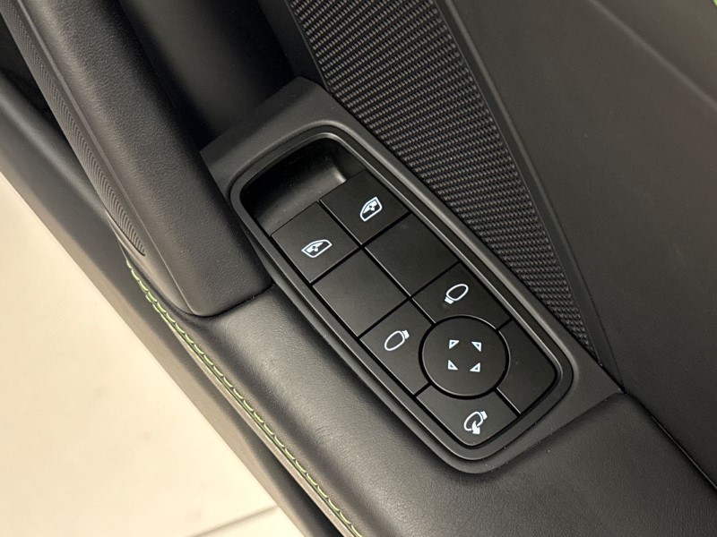 2024 (24) PORSCHE 911 T 2dr 5019677